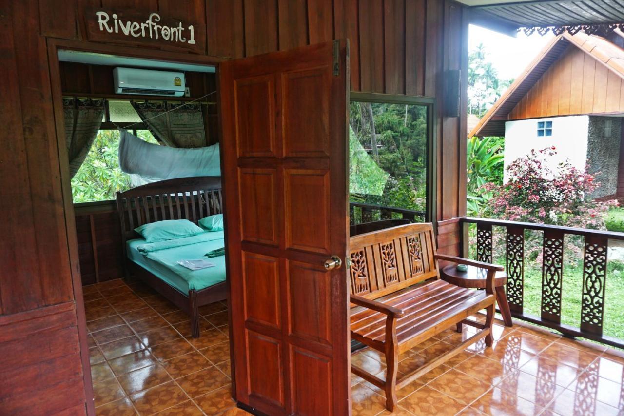 เขาสก ริเวอร์ฟรอนต์ รีสอร์ต Hotel Khao Sok National Park ภายนอก รูปภาพ