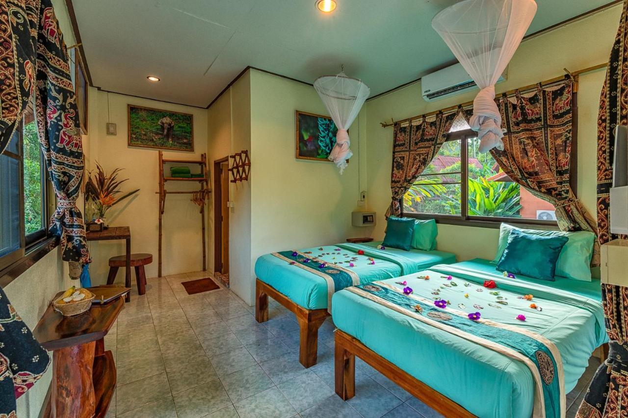 เขาสก ริเวอร์ฟรอนต์ รีสอร์ต Hotel Khao Sok National Park ภายนอก รูปภาพ